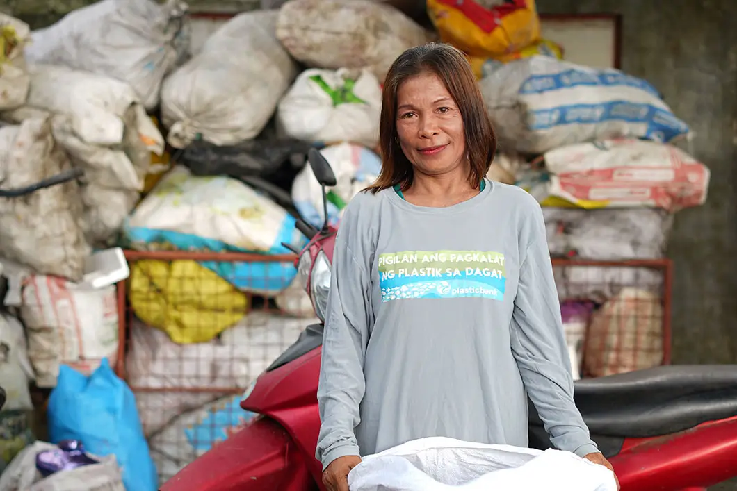 Gracia is a collection community member from General Trias Cavite Philippines