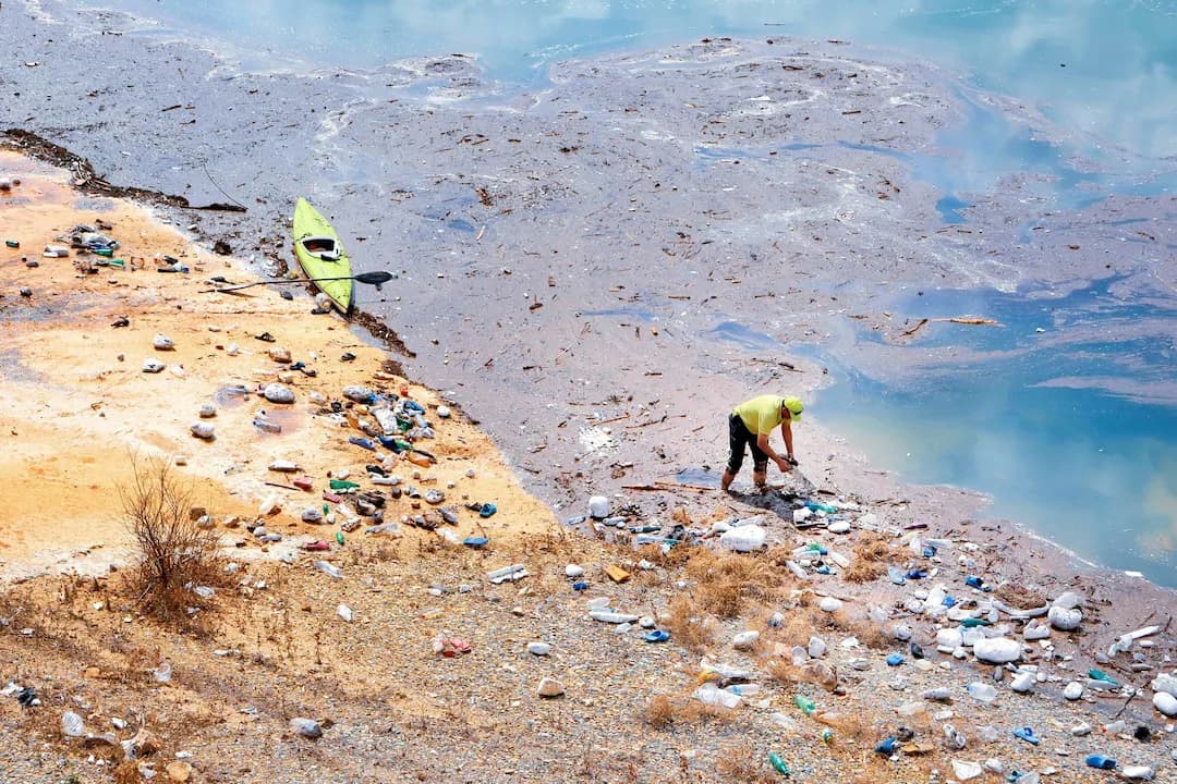 The missing link in EPR? Community-based plastic collection